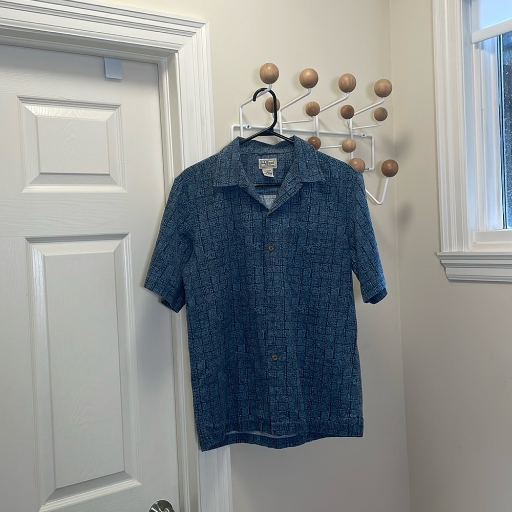 L.L Bean - Short Sleeve Aztec Button Down - Blue/Brown - Small